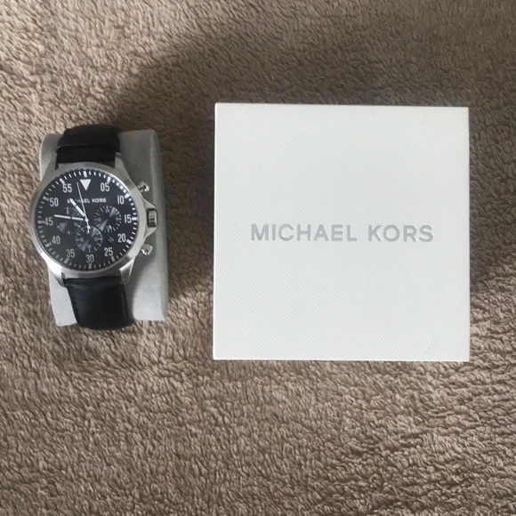 Micheal kors men black automatic watch
